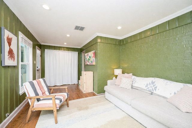 304 Woodard Street, Houston, TX 77009