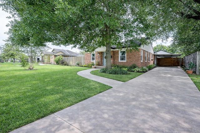 304 Woodard Street, Houston, TX 77009