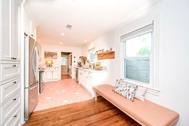 304 Woodard Street, Houston, TX 77009