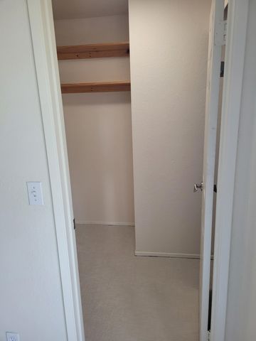 6001 Joaquin Murieta Ave C, Newark, CA 94560