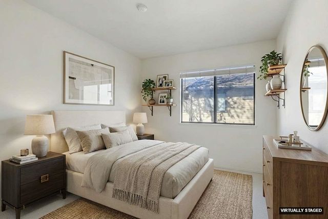 6001 Joaquin Murieta Ave C, Newark, CA 94560