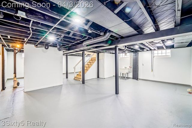 17228 Stout Street, Detroit, MI 48219