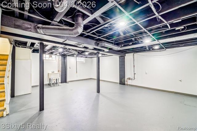 17228 Stout Street, Detroit, MI 48219