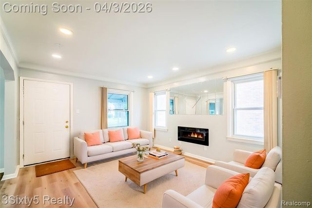 17228 Stout Street, Detroit, MI 48219