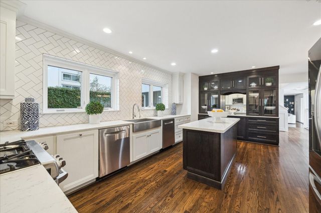 3109 Avalon Place, Houston, TX 77019