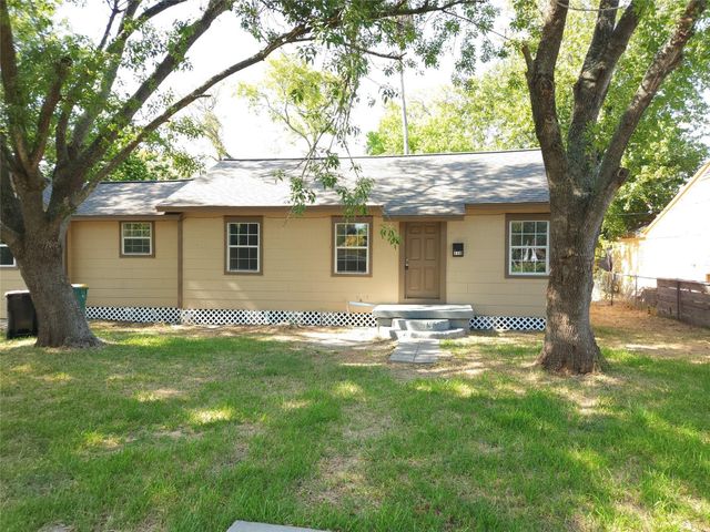 110 High Street, Baytown, TX 77520