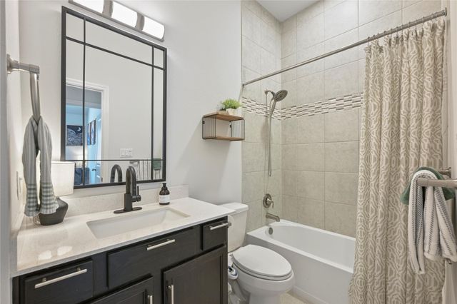 227 Biscayne Bay BND, Kyle, TX 78640
