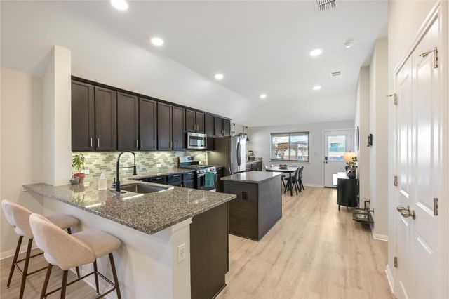 227 Biscayne Bay BND, Kyle, TX 78640