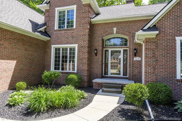 3239 Turnberry, Port Huron Charter Township, MI 48060