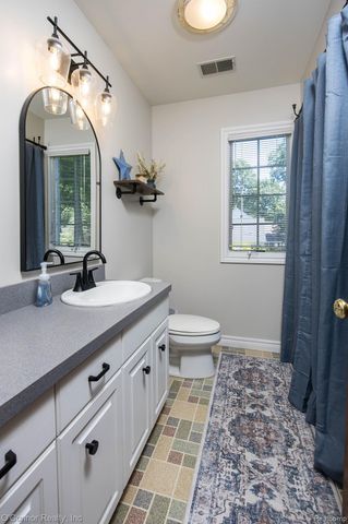3239 Turnberry, Port Huron Charter Township, MI 48060