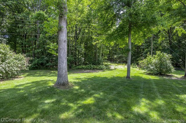 3239 Turnberry, Port Huron Charter Township, MI 48060