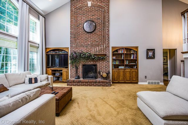 3239 Turnberry, Port Huron Charter Township, MI 48060