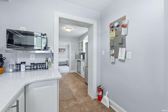 3025 N Anthony Boulevard, Fort Wayne, IN 46805