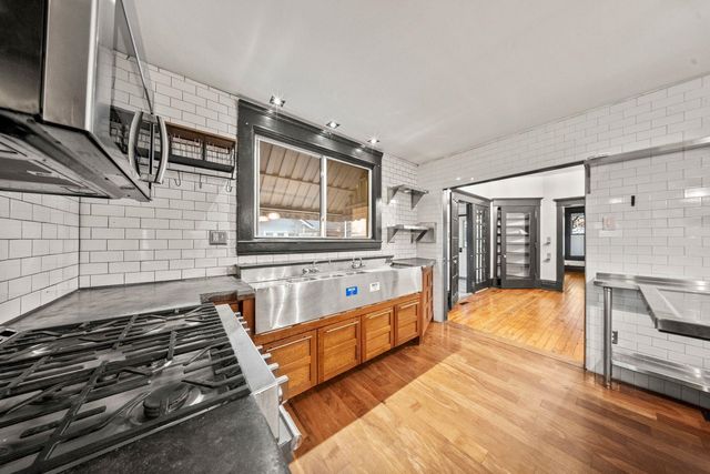 301 2nd Avenue, Chesapeake, OH 45619