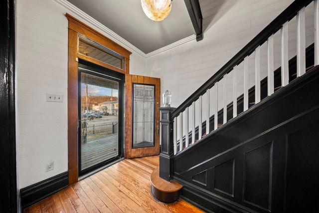 301 2nd Avenue, Chesapeake, OH 45619