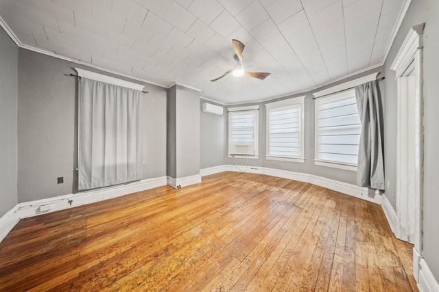 301 2nd Avenue, Chesapeake, OH 45619