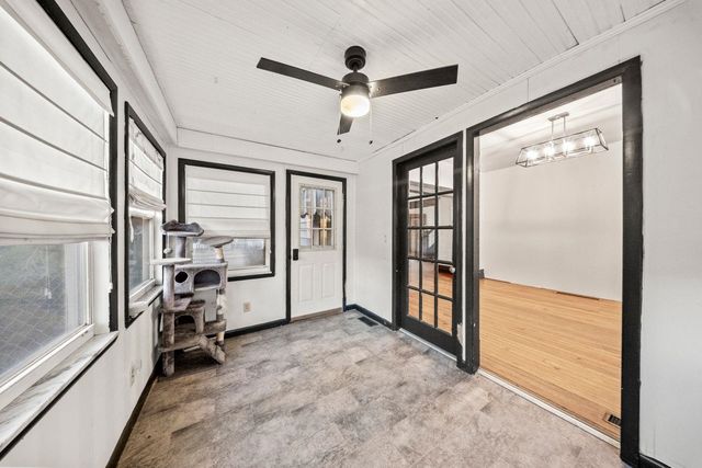 301 2nd Avenue, Chesapeake, OH 45619