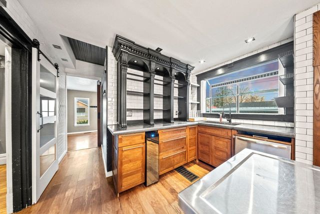 301 2nd Avenue, Chesapeake, OH 45619