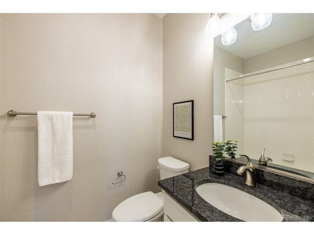 9992 W Victoria Pl 103, Littleton, CO 80127