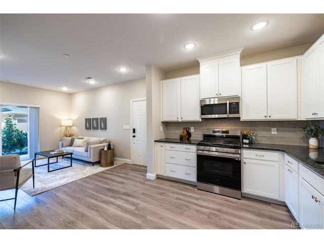 9992 W Victoria Pl 103, Littleton, CO 80127