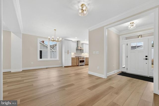 57 MADISON ST, Warrenton, VA 20186