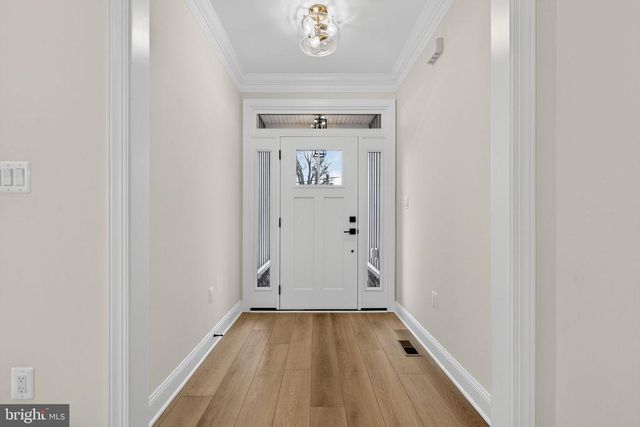 57 MADISON ST, Warrenton, VA 20186