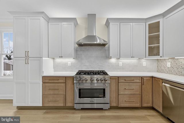 57 MADISON ST, Warrenton, VA 20186