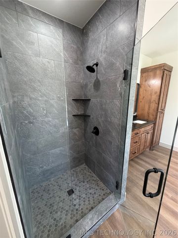 16399 N 573, Tahlequah, OK 74464