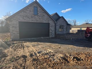 16399 N 573, Tahlequah, OK 74464