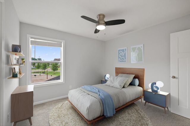 1081 Oakwood Road, Newport, MN 55055