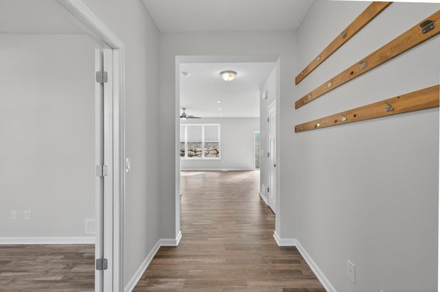 1081 Oakwood Road, Newport, MN 55055