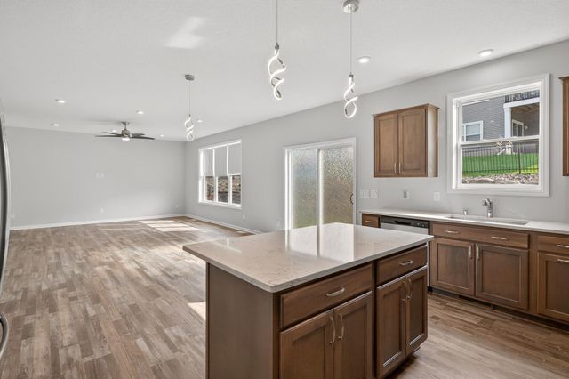 1081 Oakwood Road, Newport, MN 55055