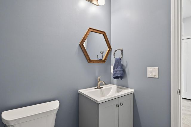 1081 Oakwood Road, Newport, MN 55055