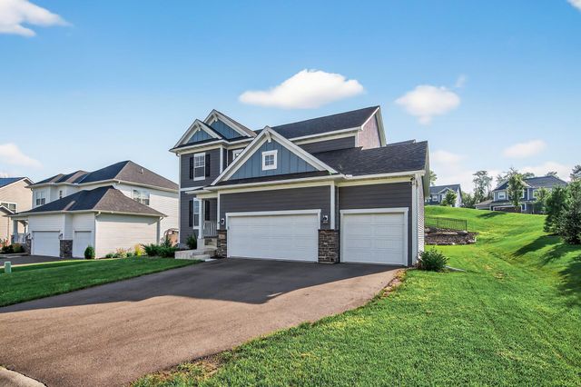 1081 Oakwood Road, Newport, MN 55055