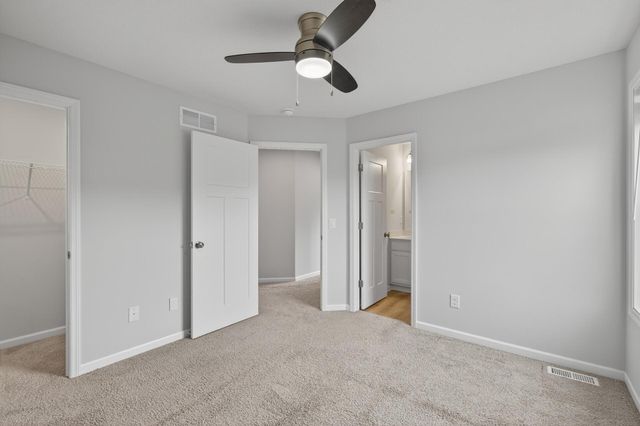 1081 Oakwood Road, Newport, MN 55055