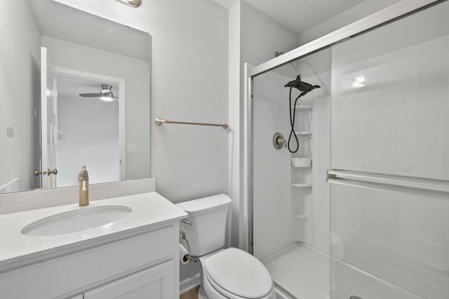 1081 Oakwood Road, Newport, MN 55055