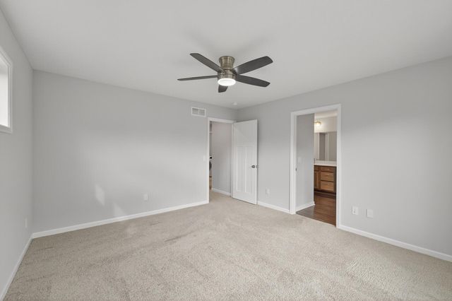 1081 Oakwood Road, Newport, MN 55055