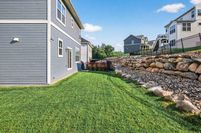 1081 Oakwood Road, Newport, MN 55055