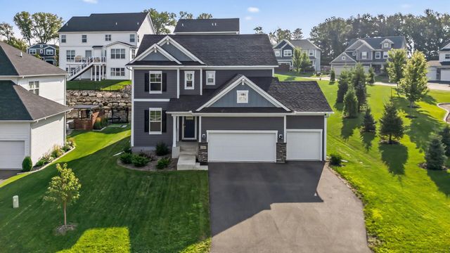 1081 Oakwood Road, Newport, MN 55055