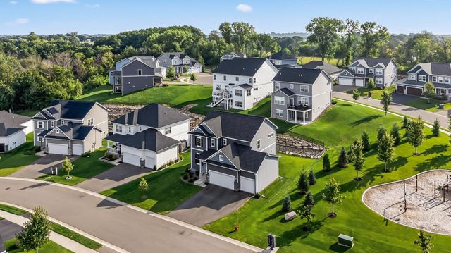 1081 Oakwood Road, Newport, MN 55055