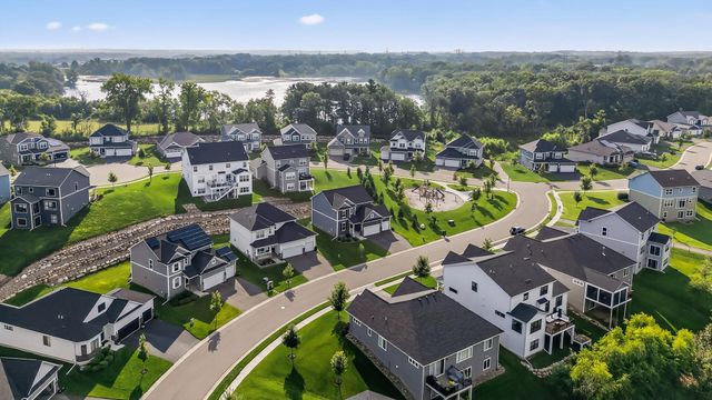 1081 Oakwood Road, Newport, MN 55055