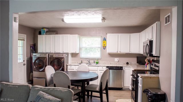 2657 22nd Street NE, Canton, OH 44705