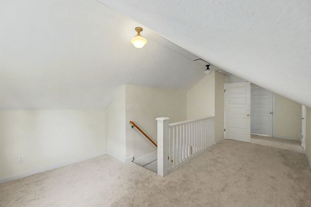 3719 E Edgemont Pl, Wichita, KS 67208