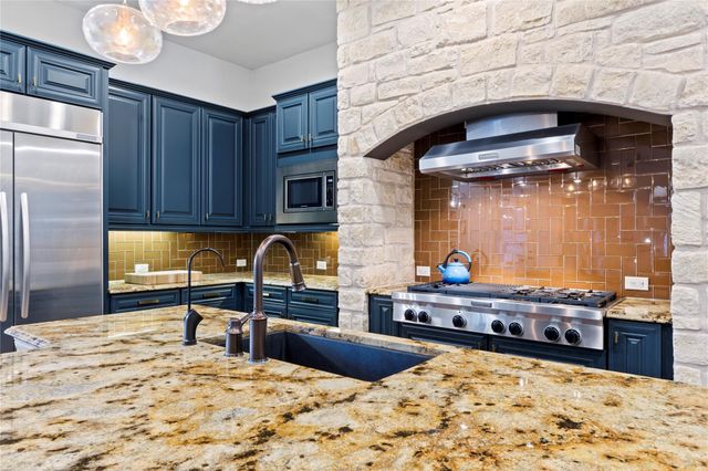 2520 Ionian CV, Austin, TX 78730