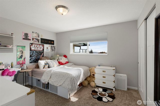 3027 NE Parklane Drive, Bremerton, WA 98310