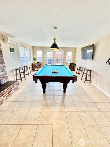 3027 NE Parklane Drive, Bremerton, WA 98310