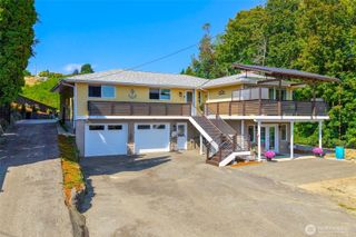 3027 NE Parklane Drive, Bremerton, WA 98310