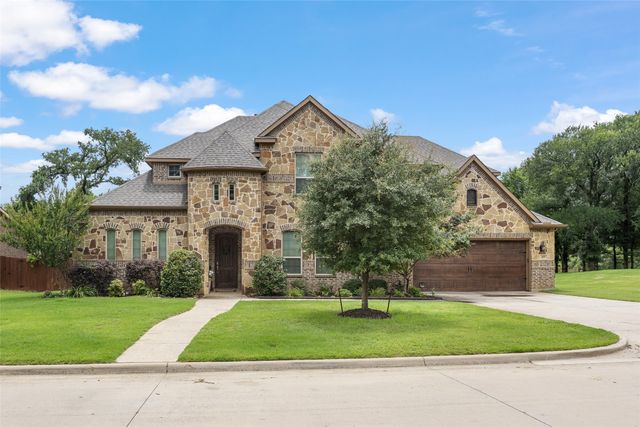 605 Pine Island Circle, Mansfield, TX 76063
