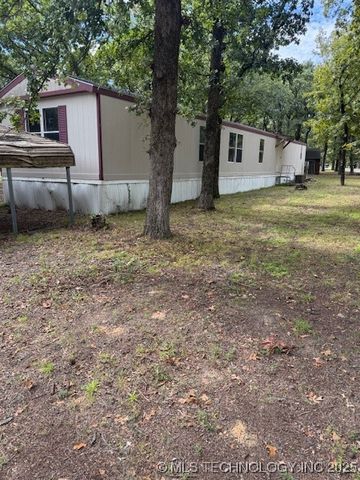 4243 Aqua Road, Kingston, OK 73439