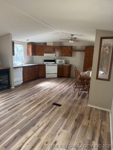 4243 Aqua Road, Kingston, OK 73439